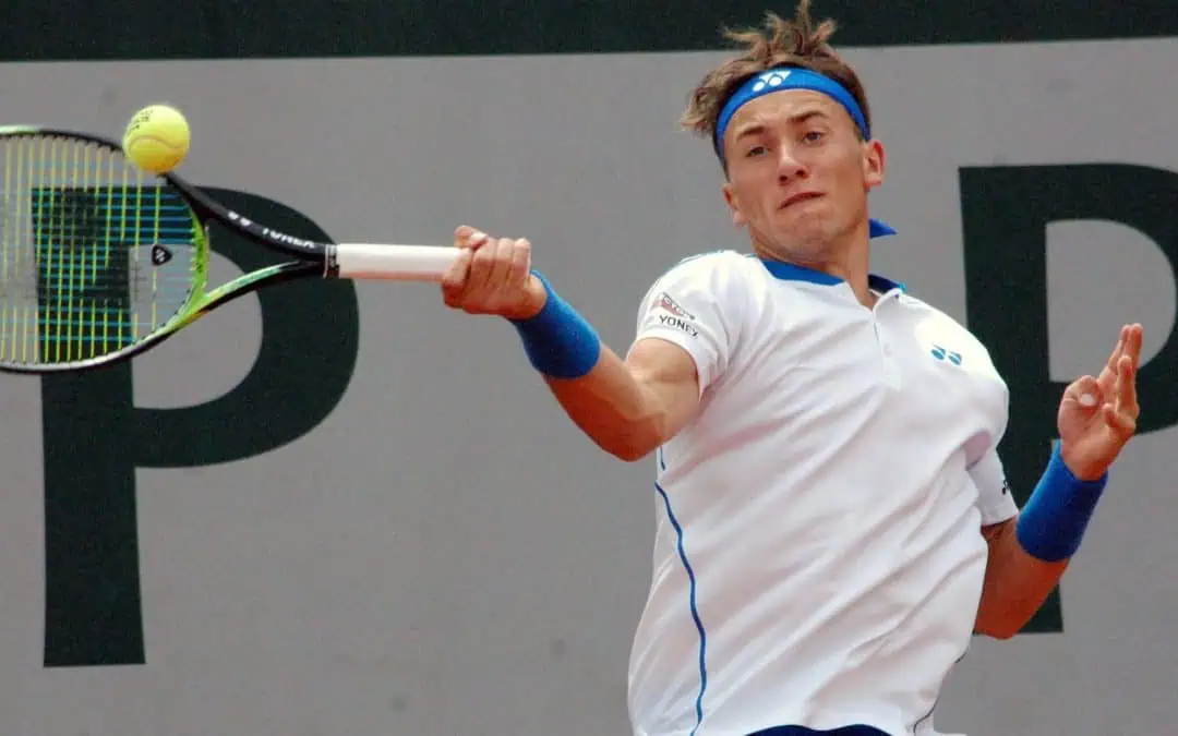 Casper Ruud storspilte på nytt i Roland Garros – klar for andre runde